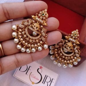 matte-chandhbali-with-pearl